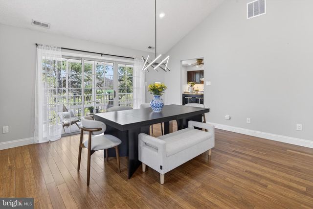 7702-B NORMANDY DR, Mount Laurel, NJ 08054