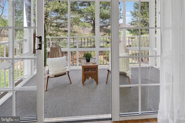 7702-B NORMANDY DR, Mount Laurel, NJ 08054