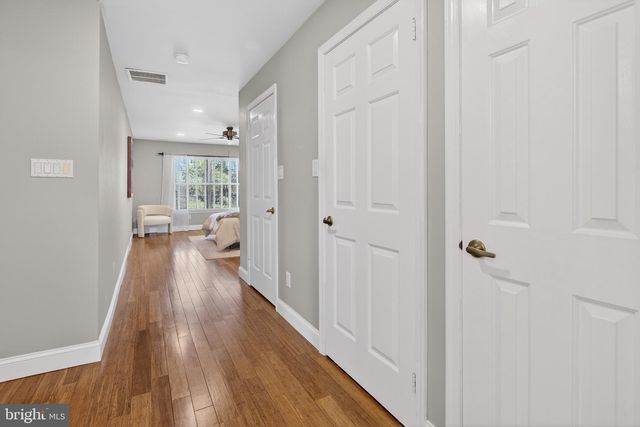 7702-B NORMANDY DR, Mount Laurel, NJ 08054