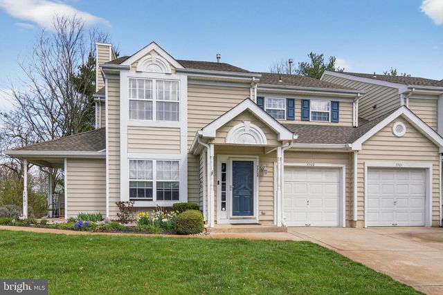 7702-B NORMANDY DR, Mount Laurel, NJ 08054