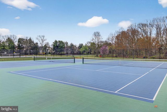 7702-B NORMANDY DR, Mount Laurel, NJ 08054