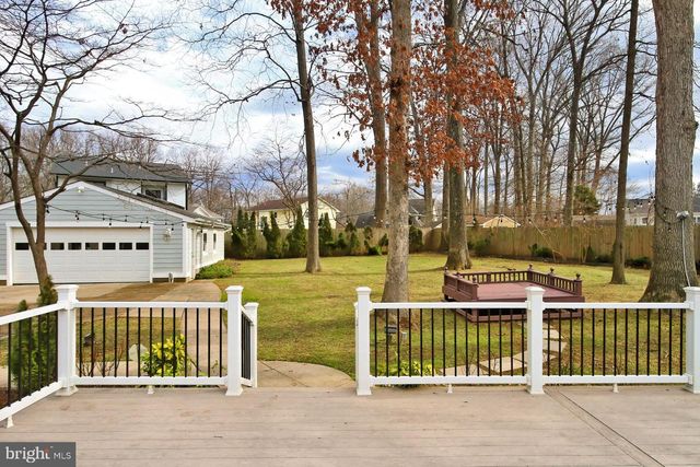 212 ROSS DR SW, Vienna, VA 22180