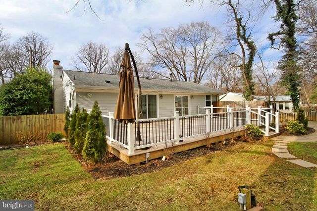 212 ROSS DR SW, Vienna, VA 22180