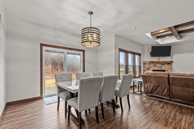 1763 SWISS ALPS COURT, Greenleaf, WI 54126