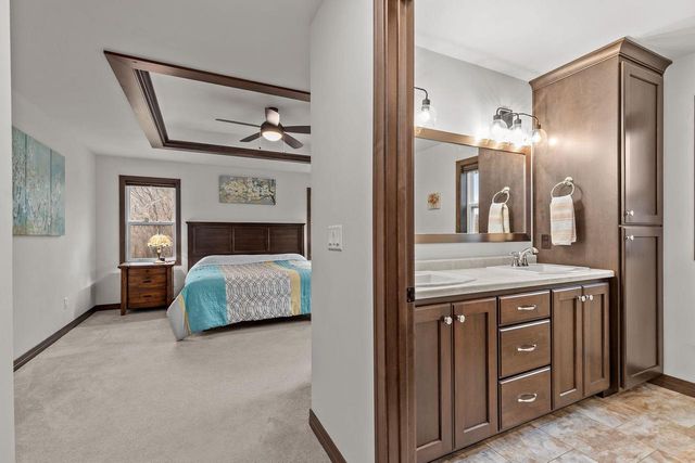 1763 SWISS ALPS COURT, Greenleaf, WI 54126