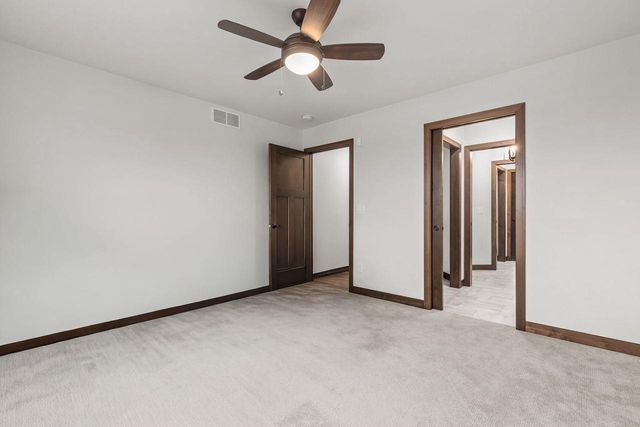 1763 SWISS ALPS COURT, Greenleaf, WI 54126