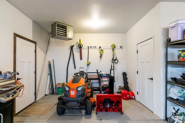 1763 SWISS ALPS COURT, Greenleaf, WI 54126