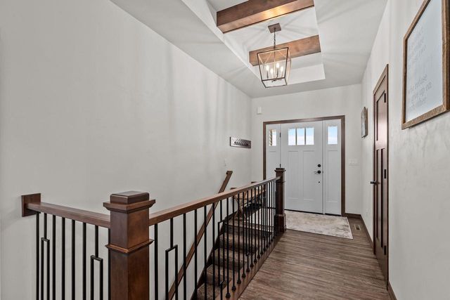 1763 SWISS ALPS COURT, Greenleaf, WI 54126