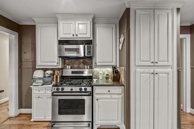 5320 El Campo Avenue, Fort Worth, TX 76107