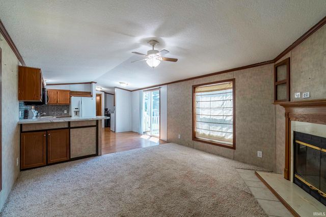 5200 N 325 E, Howe, IN 46746