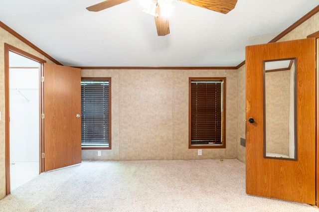 5200 N 325 E, Howe, IN 46746