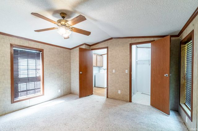 5200 N 325 E, Howe, IN 46746