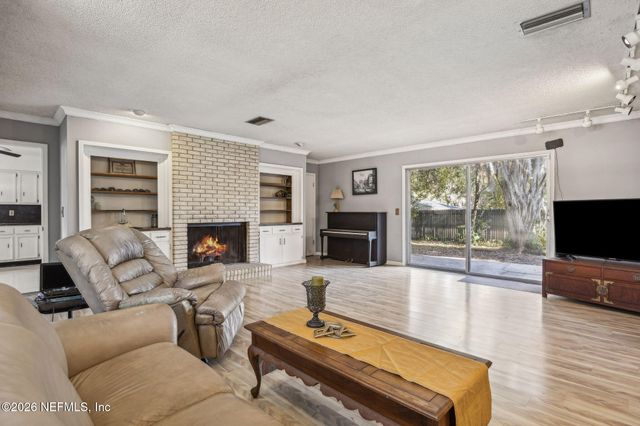 9665 SCOTT MILL ESTATES Way, Jacksonville, FL 32257