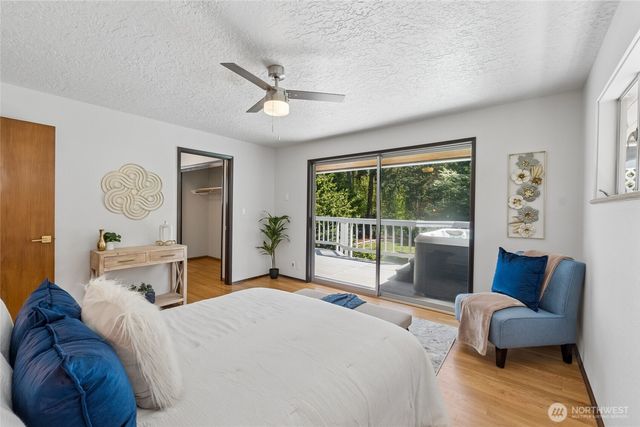 18832 1st Place SW, Normandy Park, WA 98166