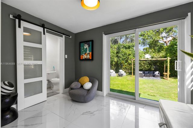 285 NW 45th St, Miami, FL 33127