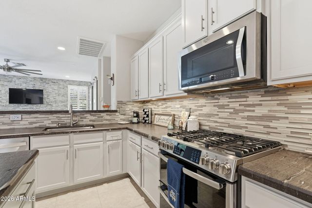 2698 E BOSTON Street, Gilbert, AZ 85295