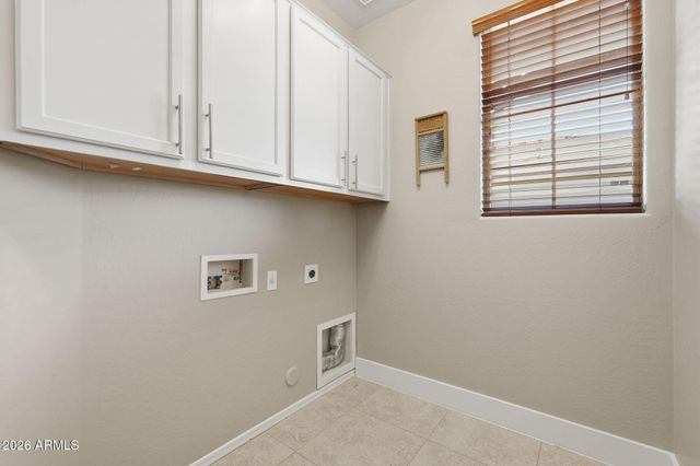 2698 E BOSTON Street, Gilbert, AZ 85295