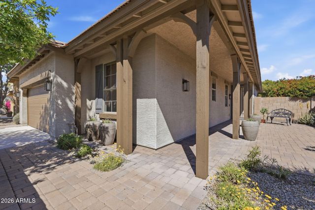 2698 E BOSTON Street, Gilbert, AZ 85295
