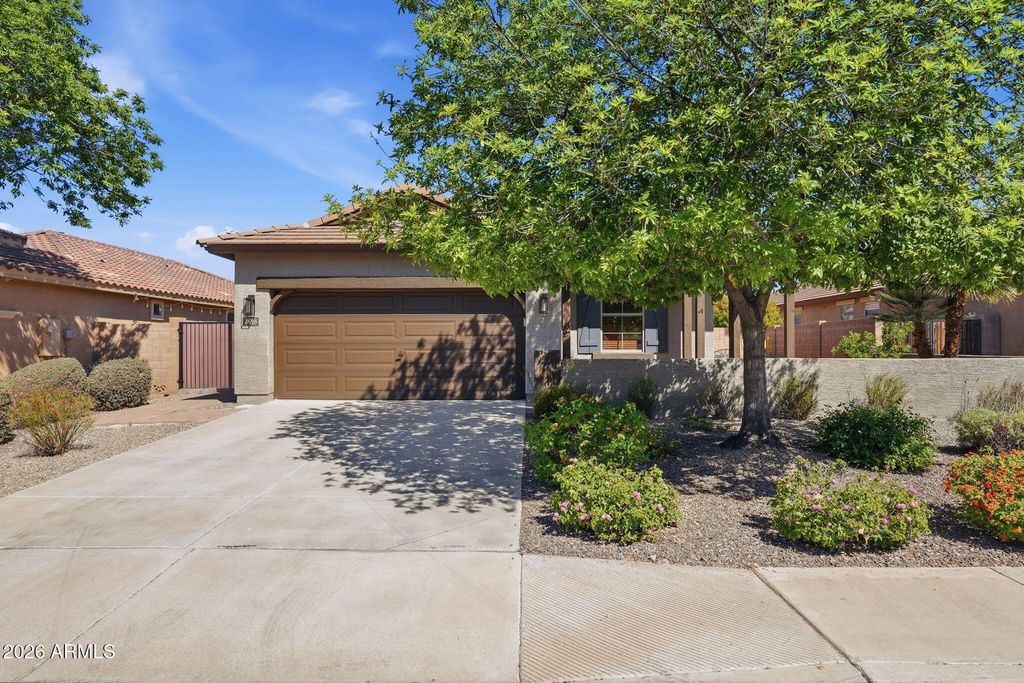 2698 E BOSTON Street, Gilbert, AZ 85295