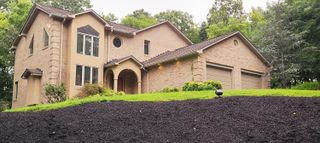1725 Morwanda ST, Salem, VA 24153