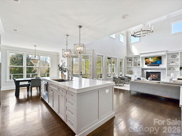 18502 Green Knoll Trace, Davidson, NC 28036