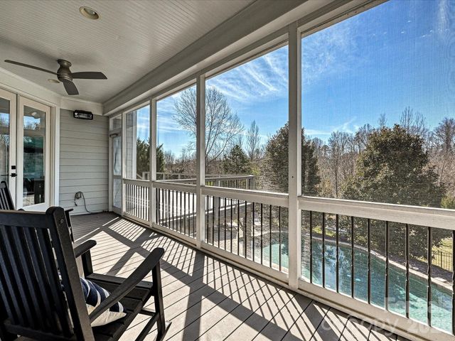 18502 Green Knoll Trace, Davidson, NC 28036