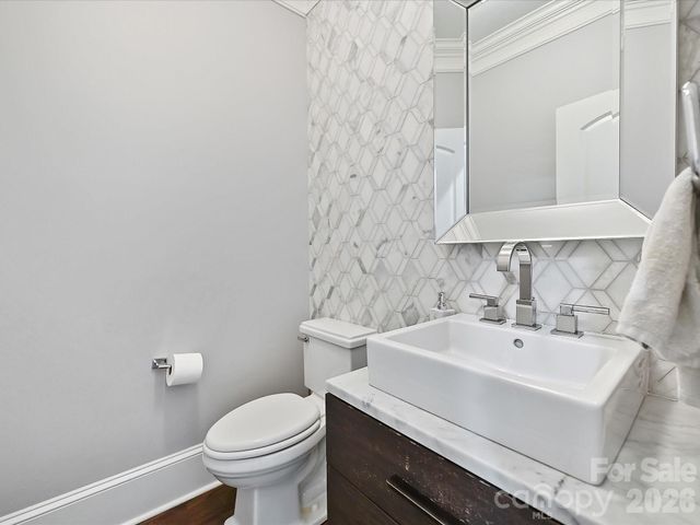 18502 Green Knoll Trace, Davidson, NC 28036