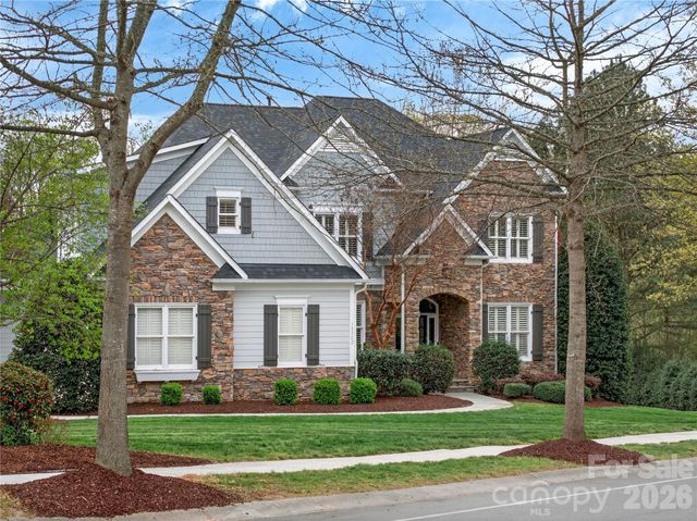 18502 Green Knoll Trace, Davidson, NC 28036