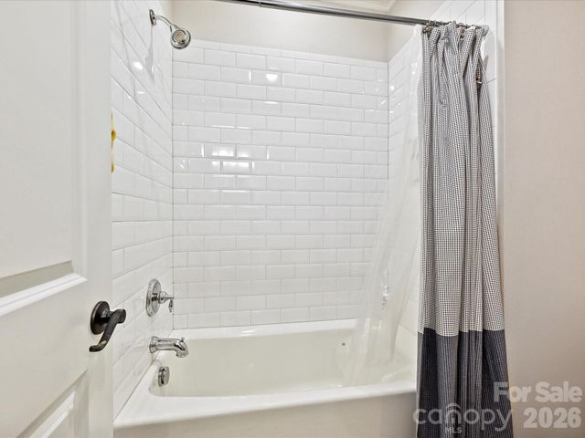 18502 Green Knoll Trace, Davidson, NC 28036