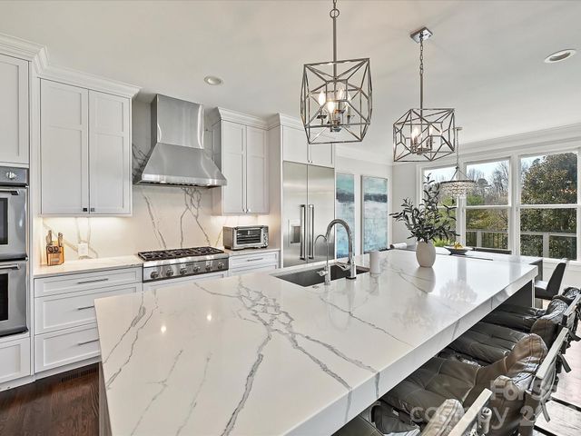 18502 Green Knoll Trace, Davidson, NC 28036