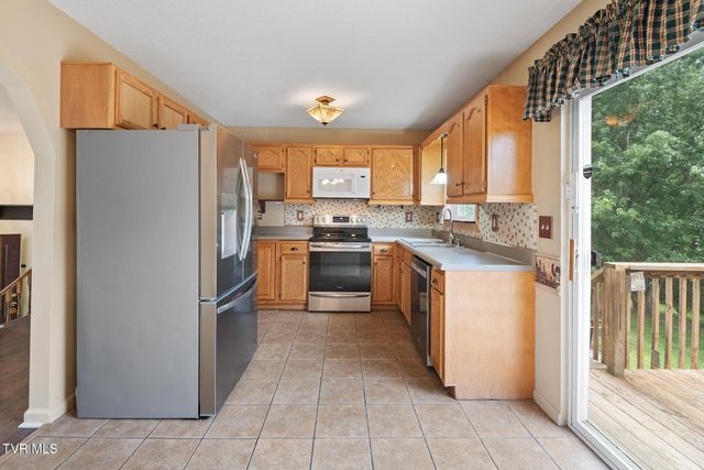 925 Keller Road, Afton, TN 37616