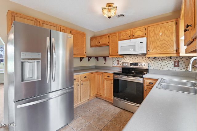 925 Keller Road, Afton, TN 37616