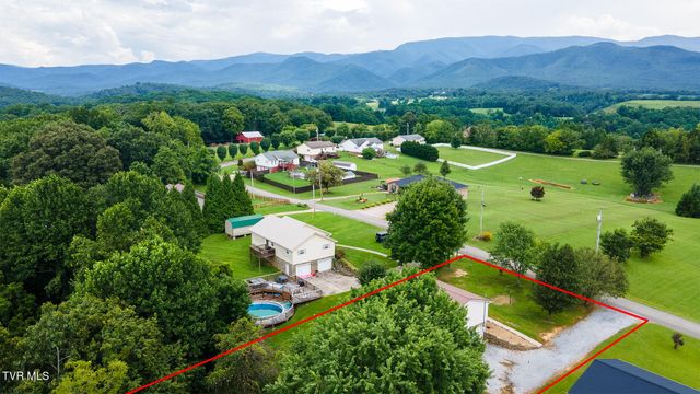 925 Keller Road, Afton, TN 37616