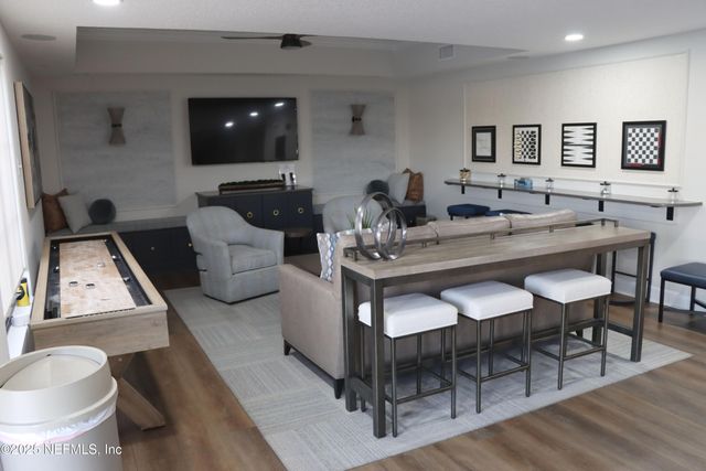 1478 RIVERPLACE Boulevard 704, Jacksonville, FL 32207