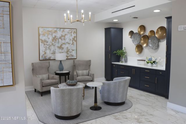 1478 RIVERPLACE Boulevard 704, Jacksonville, FL 32207