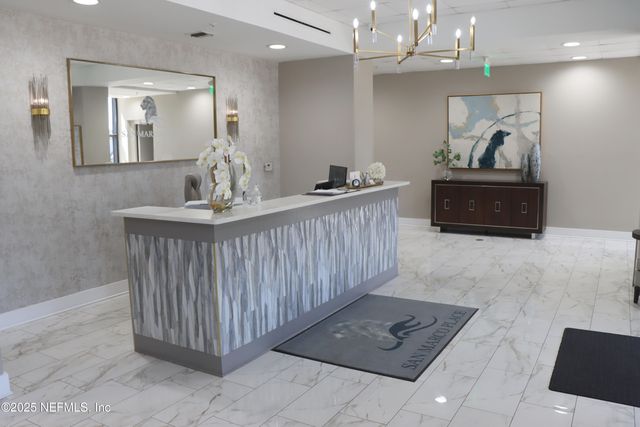 1478 RIVERPLACE Boulevard 704, Jacksonville, FL 32207