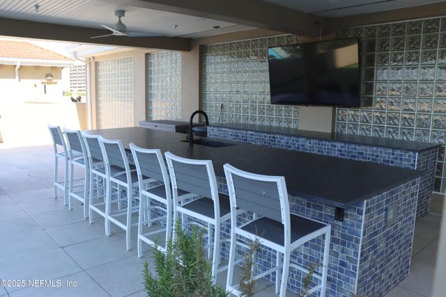 1478 RIVERPLACE Boulevard 704, Jacksonville, FL 32207