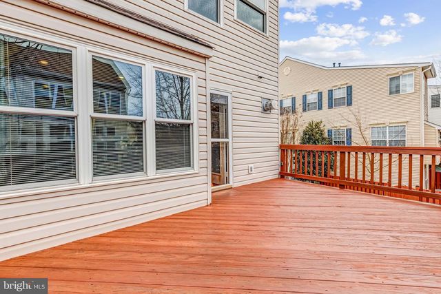 6618 HUNTER CREEK LN, Alexandria, VA 22315
