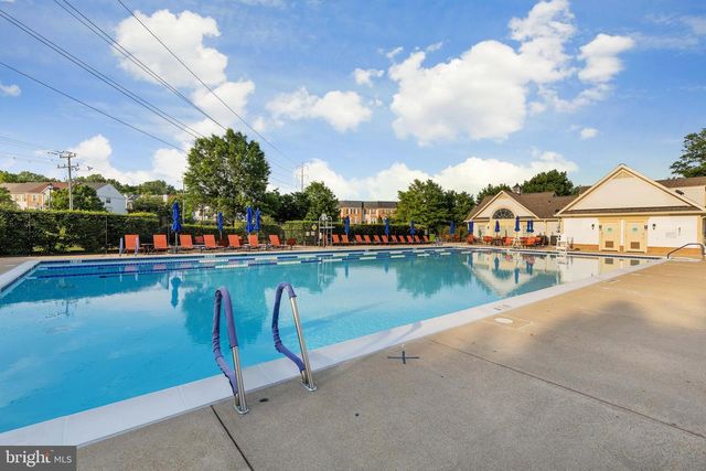 6618 HUNTER CREEK LN, Alexandria, VA 22315