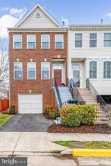 6618 HUNTER CREEK LN, Alexandria, VA 22315