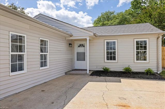 980 Wildflower CT, Virginia Beach, VA 23452
