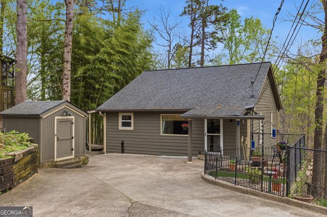 5428 N Cove Road, Gainesville, GA 30504