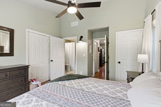 5428 N Cove Road, Gainesville, GA 30504