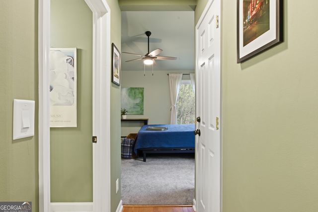 5428 N Cove Road, Gainesville, GA 30504