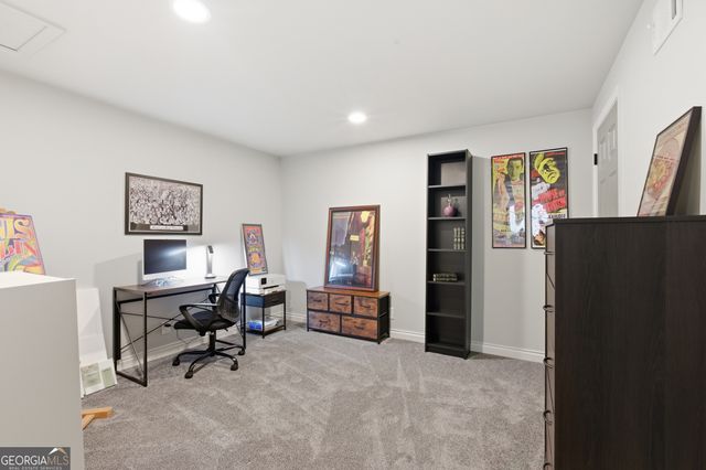 5428 N Cove Road, Gainesville, GA 30504