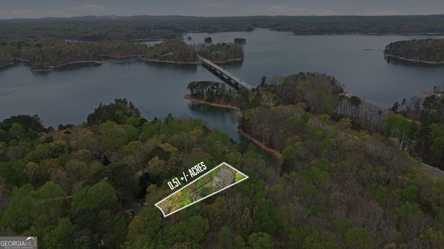 5428 N Cove Road, Gainesville, GA 30504