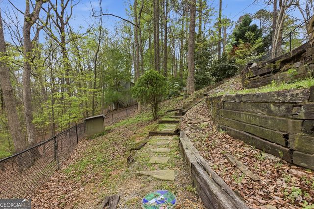 5428 N Cove Road, Gainesville, GA 30504