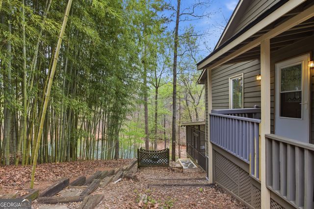 5428 N Cove Road, Gainesville, GA 30504