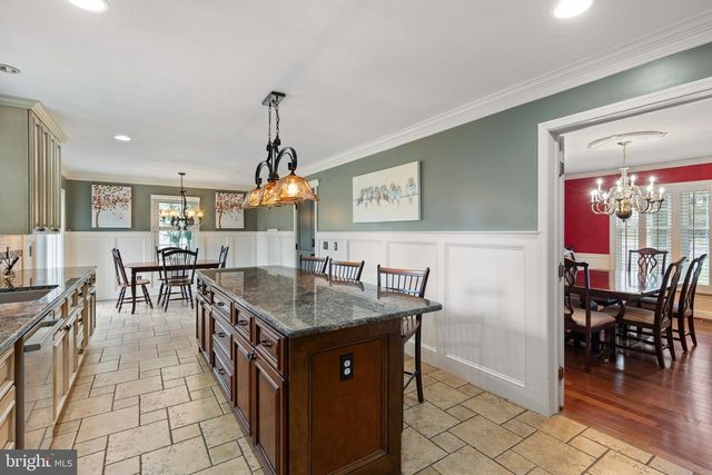 26 LONGSPUR DR, Wilmington, DE 19808