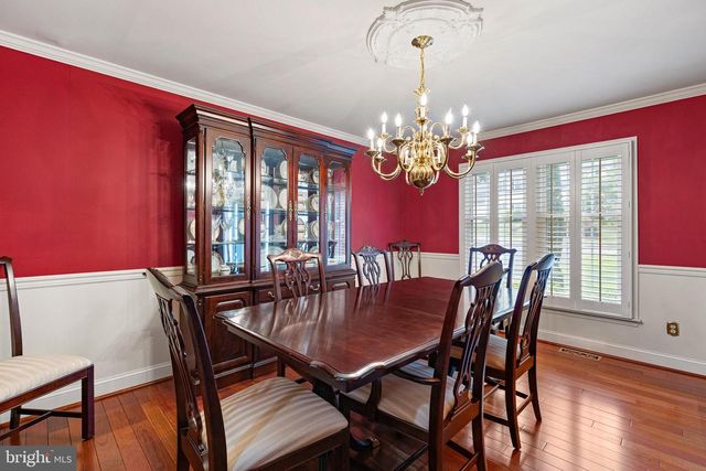 26 LONGSPUR DR, Wilmington, DE 19808